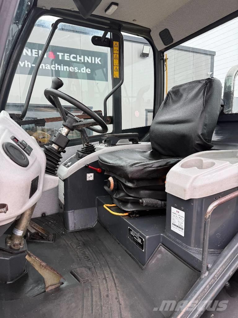 Komatsu WA 70-5 Tekerlekli yükleyiciler