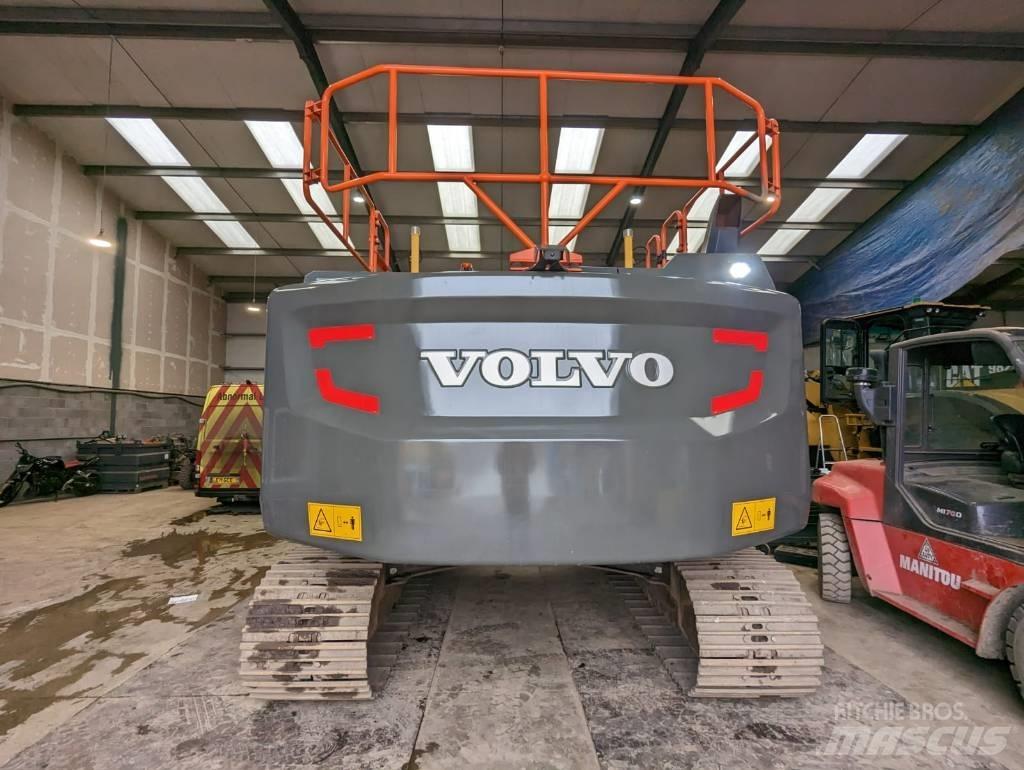 Volvo EC250EL Paletli ekskavatörler