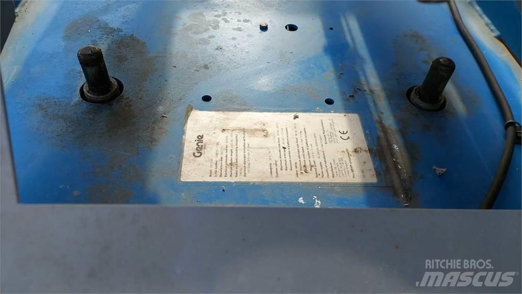 Genie GS2046 Makasli platformlar