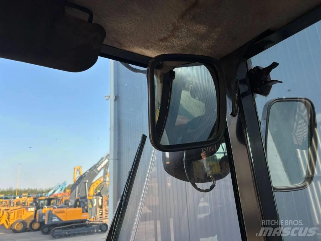 CAT CS76 XT Çift tamburlu silindirler