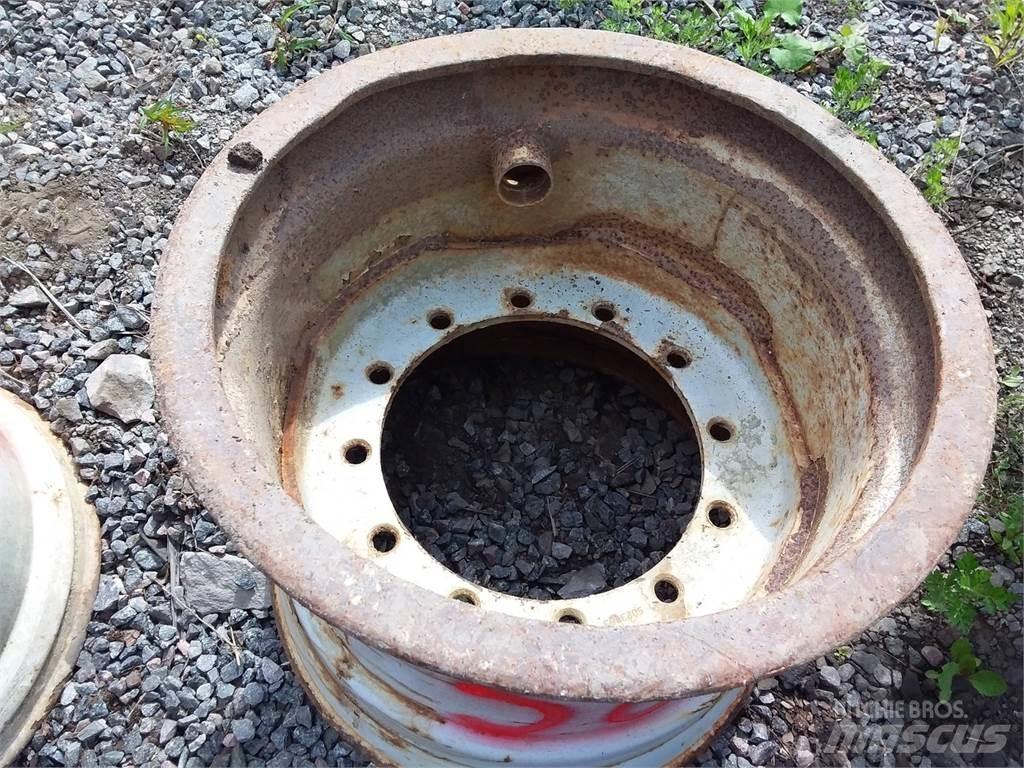 Valmet 860 20x26,5 Lastikler