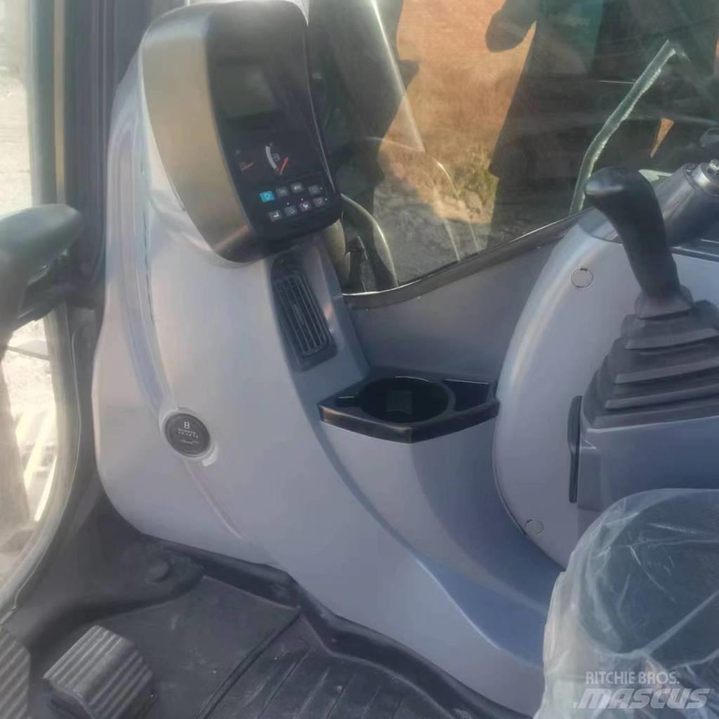 Kobelco 200 Paletli ekskavatörler