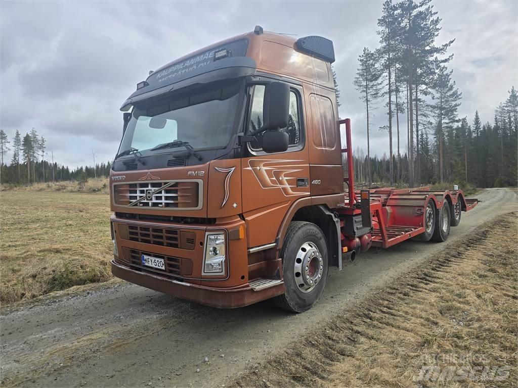 Volvo FM12 8x2 Orman makinesi taşıma kamyonları
