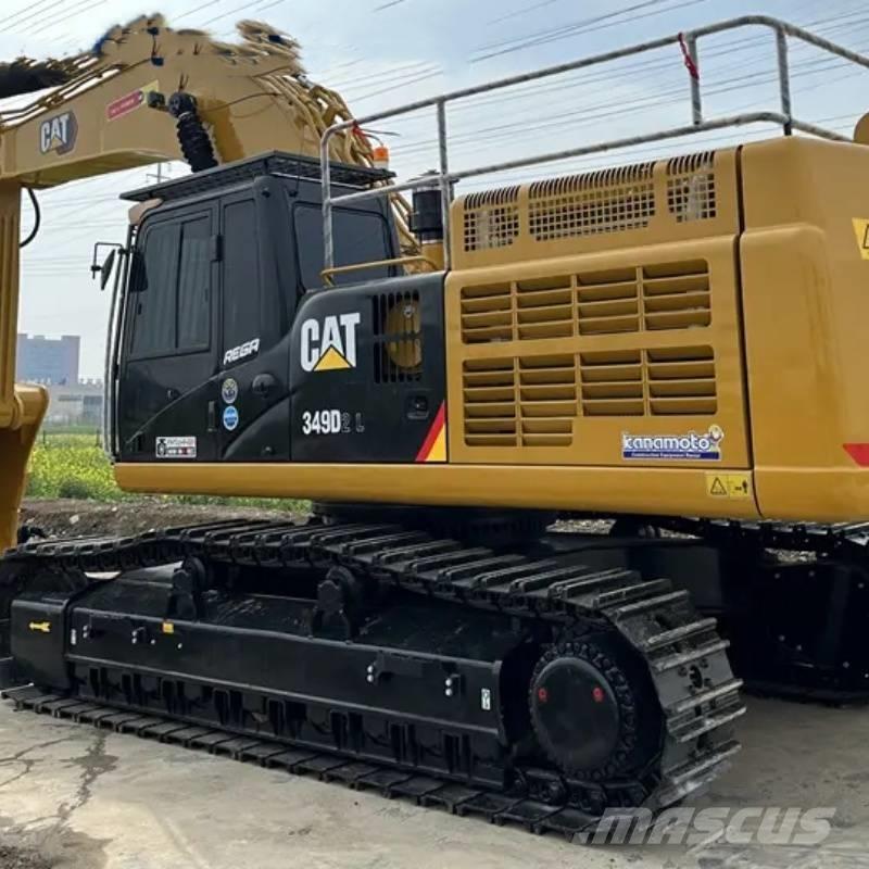 CAT 349 D Paletli ekskavatörler