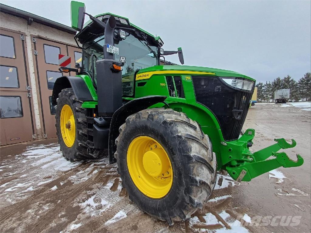 John Deere 7R 330 Traktörler