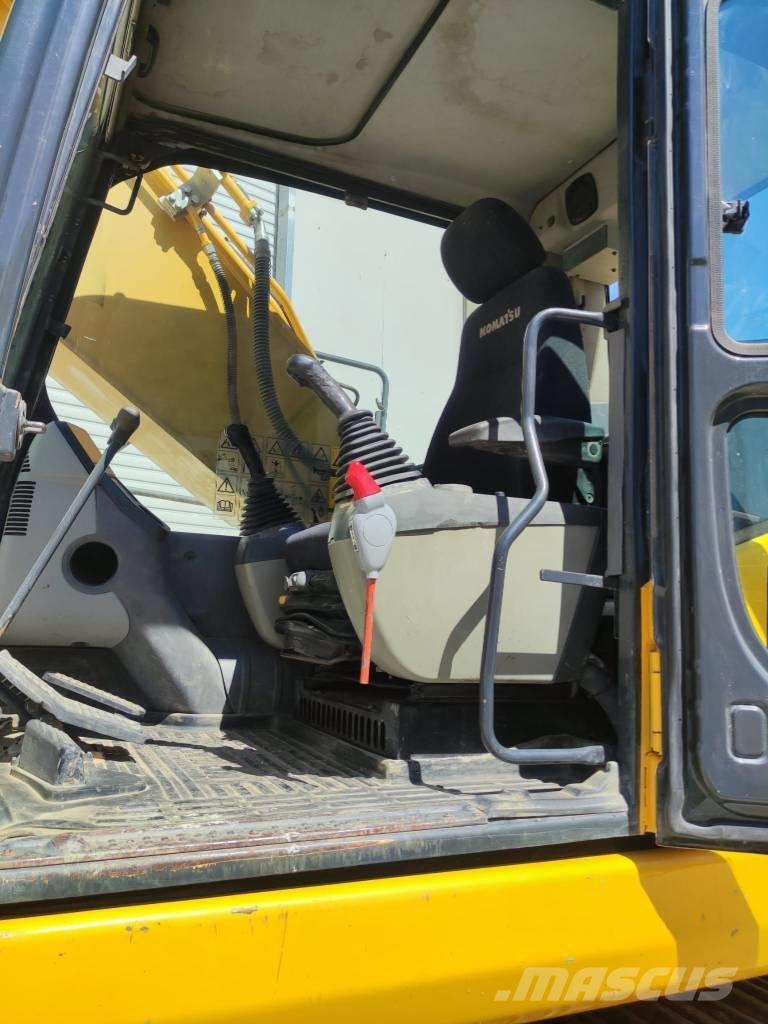 Komatsu PC 210 NLC-8 Paletli ekskavatörler