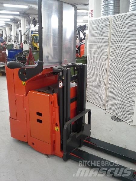 Linde L12LS-03 Akülü depo ekipmanları