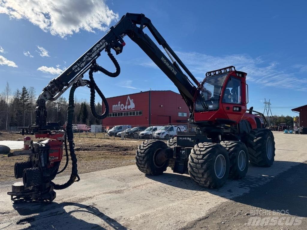 Komatsu 901 Biçerdöverler