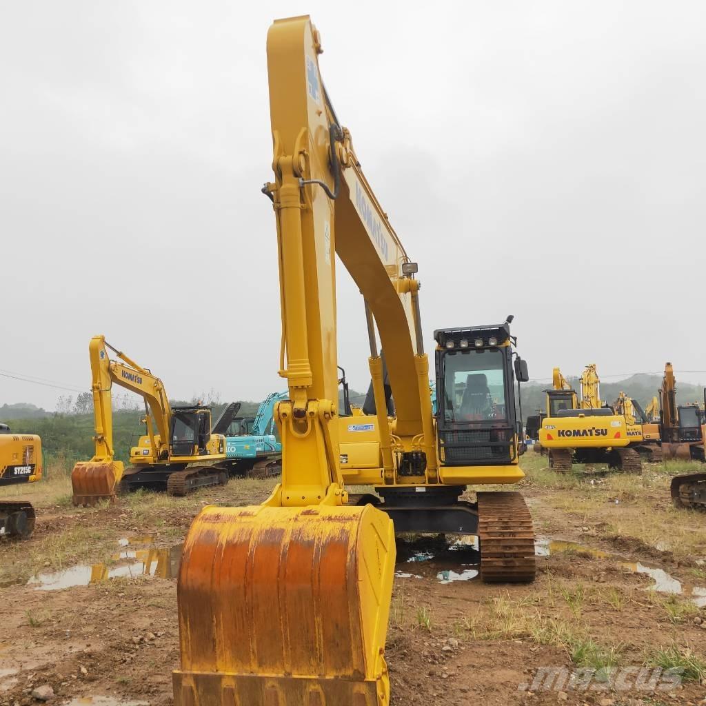 Komatsu PC200-8 Paletli ekskavatörler