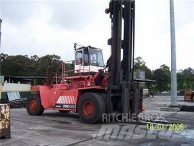 Fantuzzi FDC450S4 Reach stacker - konteyner forkliftleri