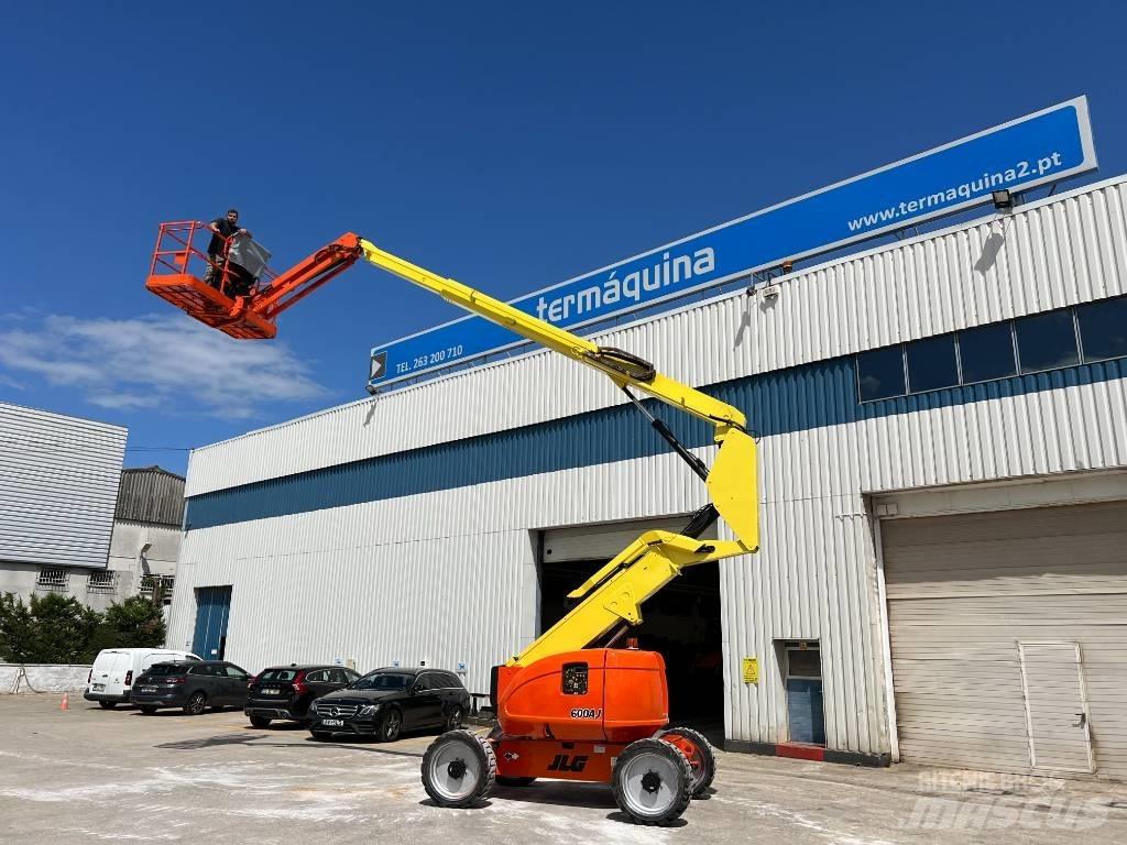 JLG 600 AJ Körüklü personel platformları