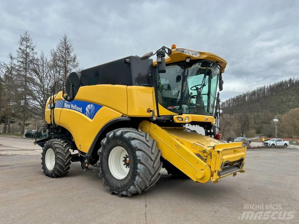New Holland CX 8080 Biçerdöverler
