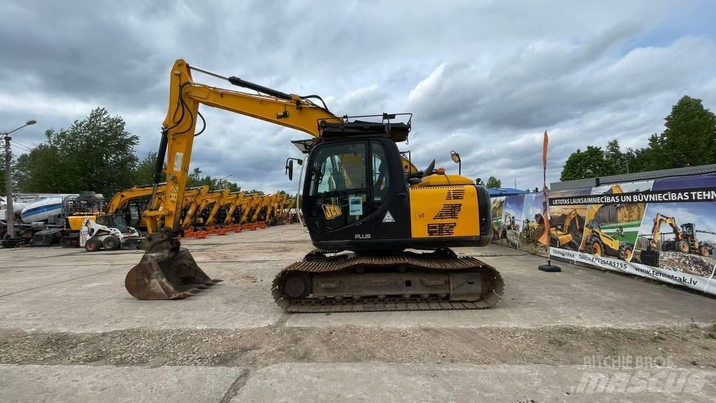 JCB JS 145 LC Paletli ekskavatörler