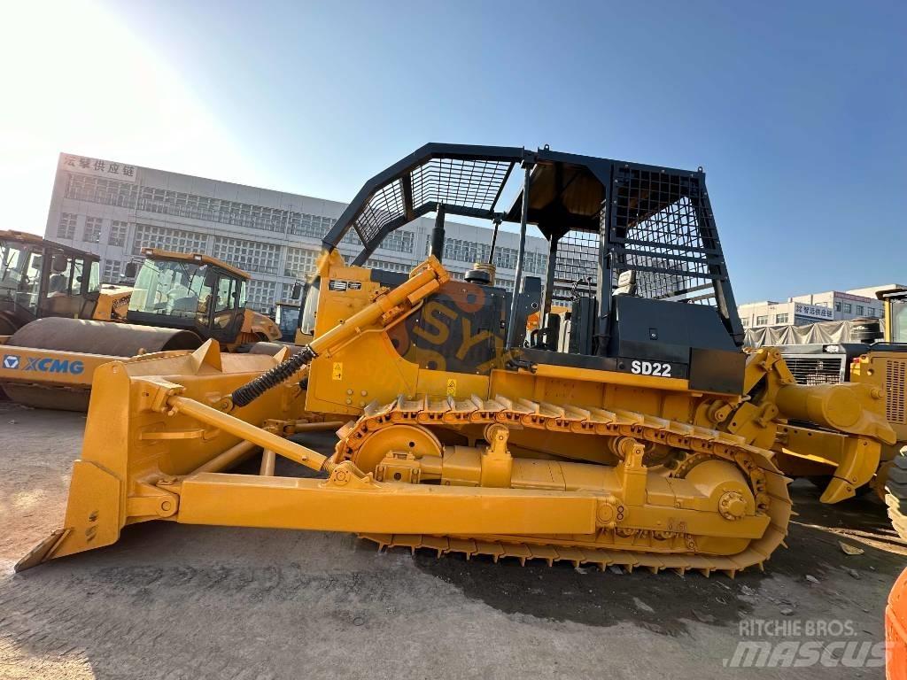 Shantui SD 22 F Paletli dozerler