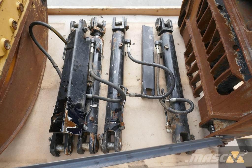 CAT 525D Grapple Diger aksam