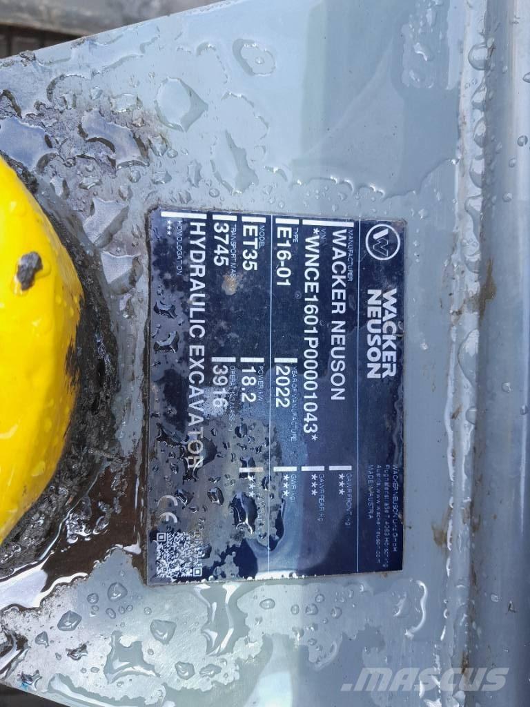 Wacker Neuson ET 35 Paletli ekskavatörler