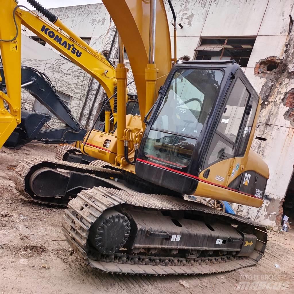 CAT 320 C L Paletli ekskavatörler