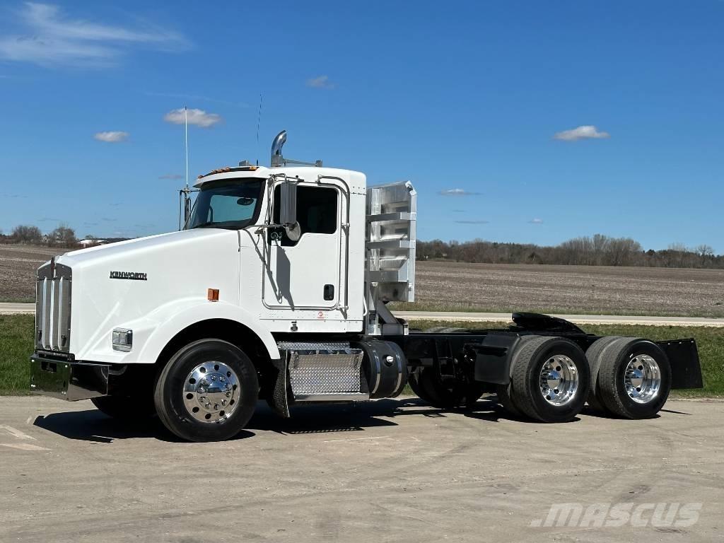 Kenworth T800 Çekiciler