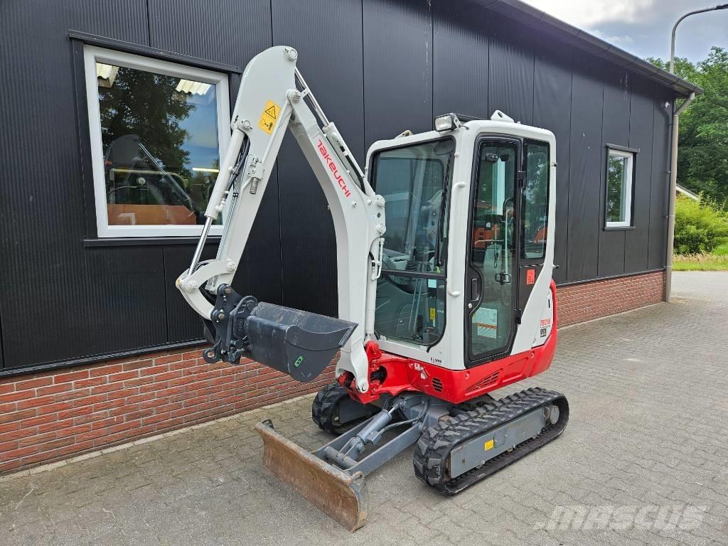 Takeuchi TB 216 Mini ekskavatörler, 7 tona dek
