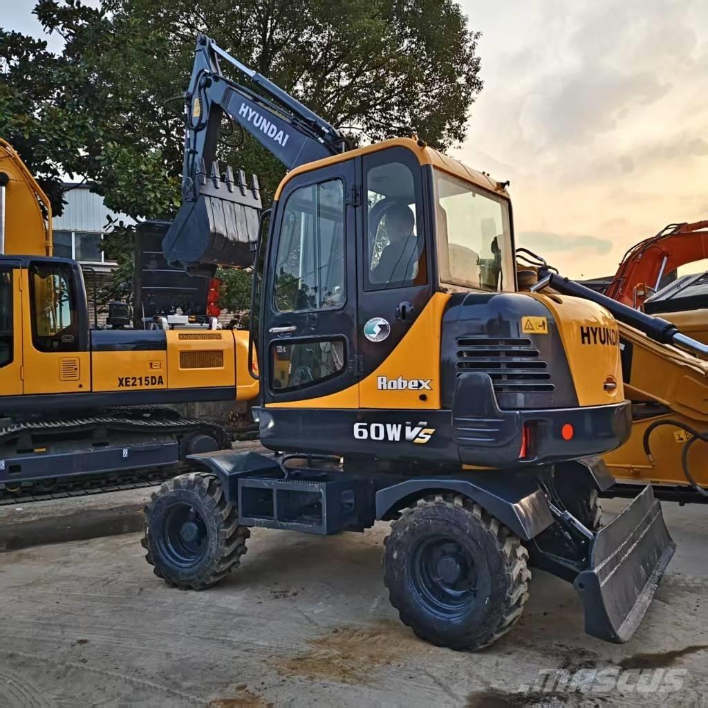 Hyundai R60W Lastik tekerli ekskavatörler