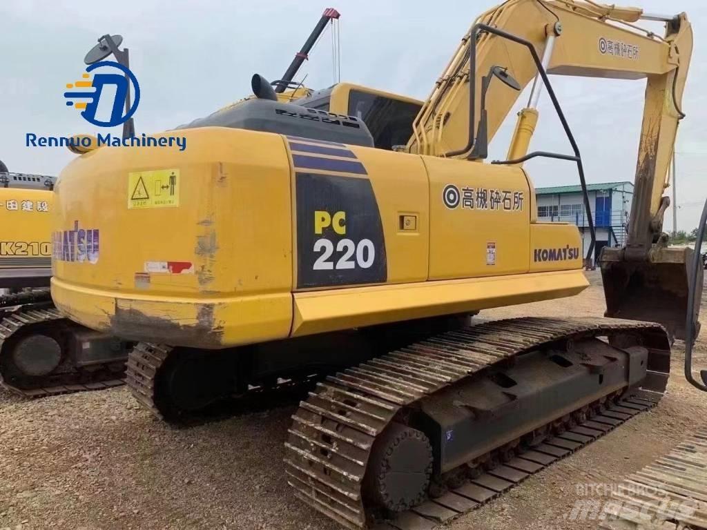 Komatsu PC 220-8 Paletli ekskavatörler