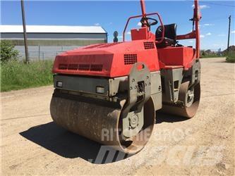 Bomag BW 138 AD Çift tamburlu silindirler