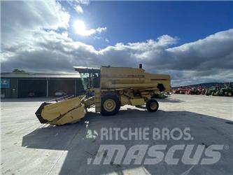 New Holland TX 34 Biçerdöverler