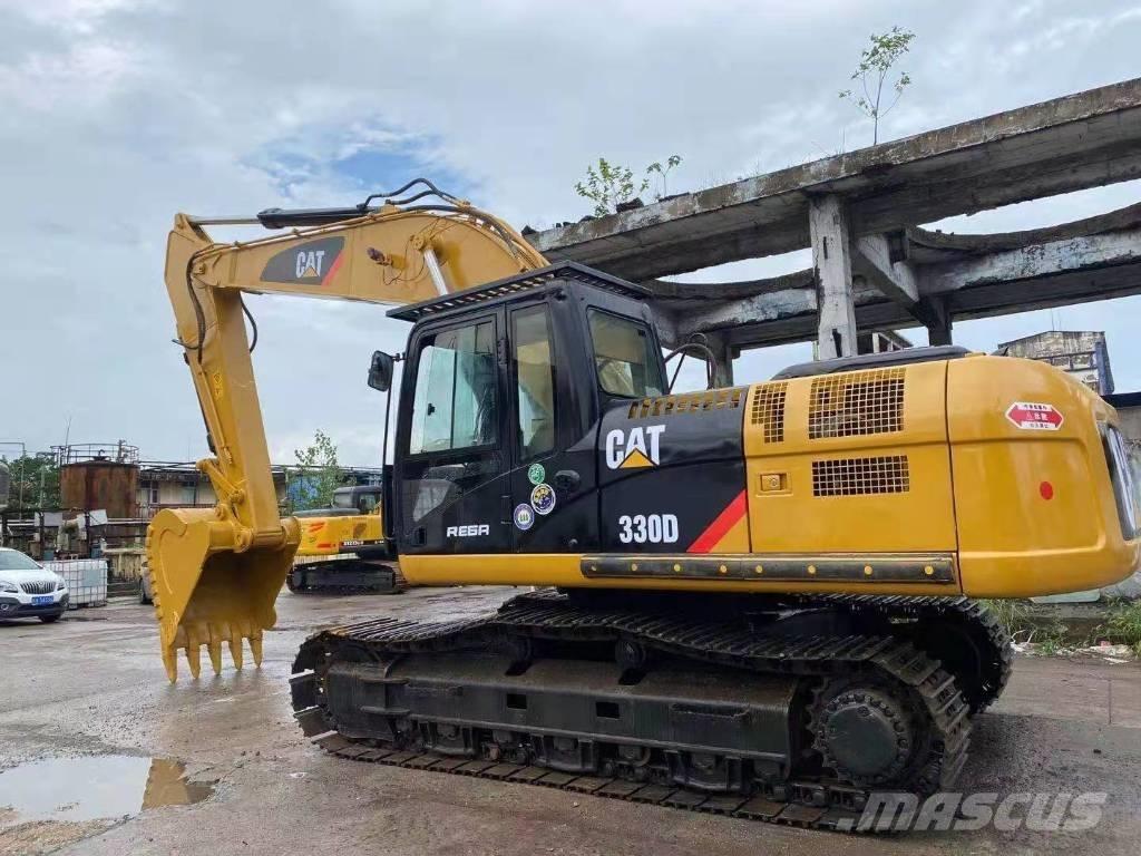 CAT 330 D Paletli ekskavatörler