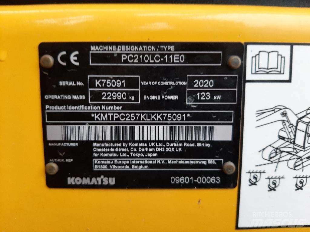 Komatsu PC 210 LC-11 Paletli ekskavatörler