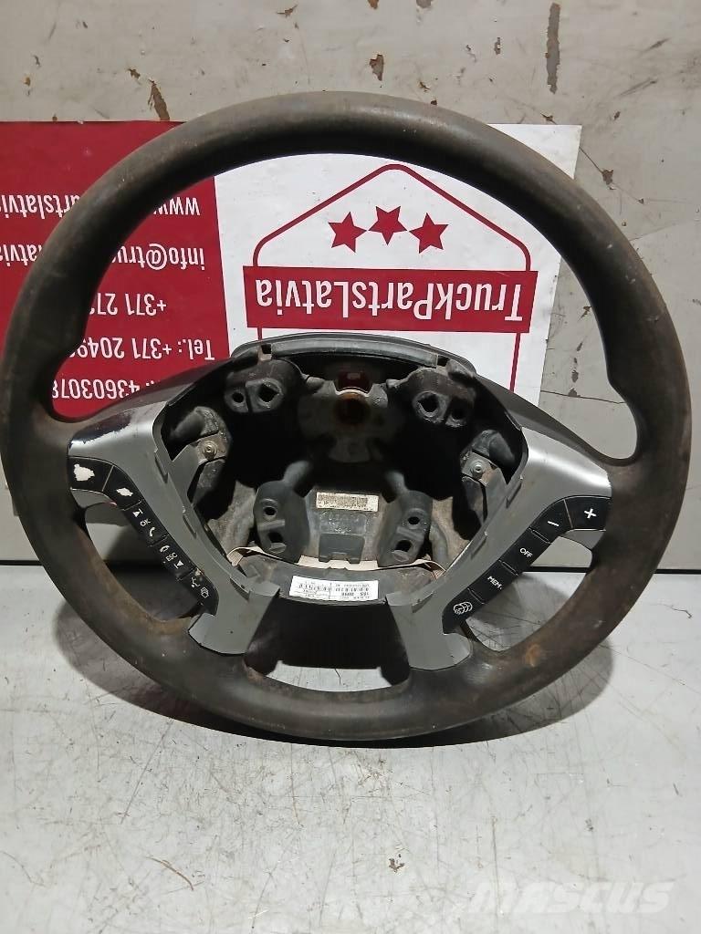 MAN TGX   81464306027 Kabinler