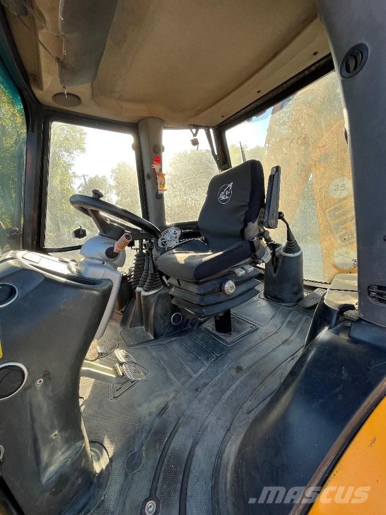 JCB 4 CX Kazıcı yükleyiciler - beko loder