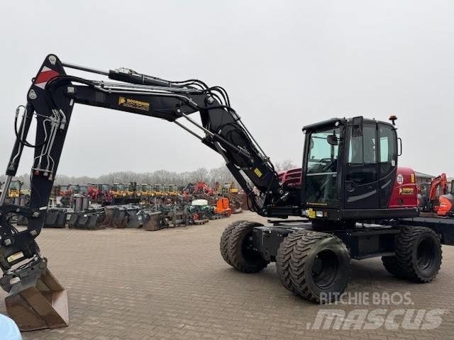 Yanmar B 110 W Lastik tekerli ekskavatörler