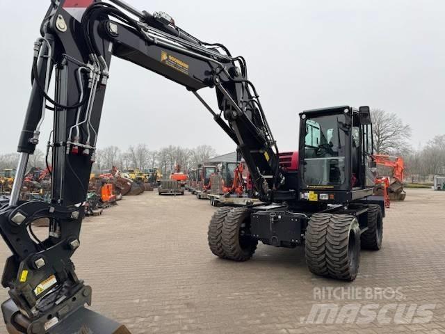 Yanmar B 110 W Lastik tekerli ekskavatörler