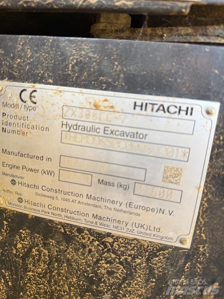Hitachi ZX 300 LC-7 Paletli ekskavatörler