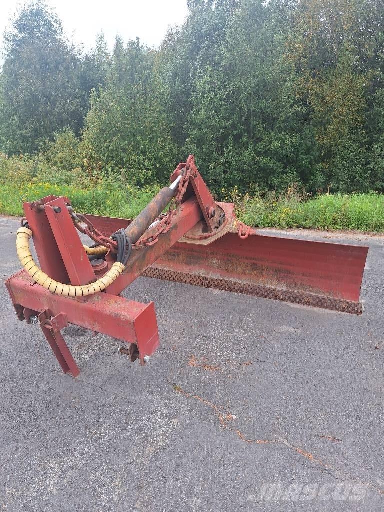 Vama 300 Yol tarayicilar