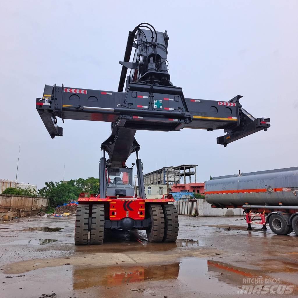 Kalmar DRF 450 Konteyner istifleyiciler - reach stacker