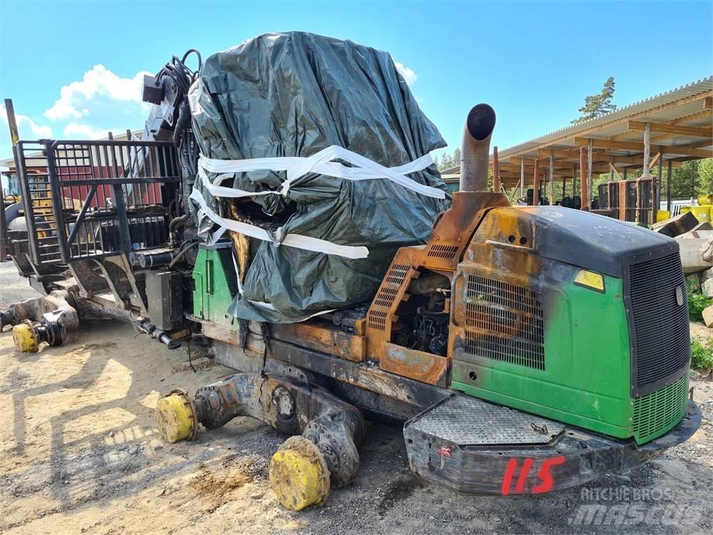 John Deere 1210E Tomruk yükleyici traktörler