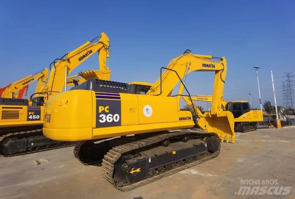Komatsu PC 360 Paletli ekskavatörler