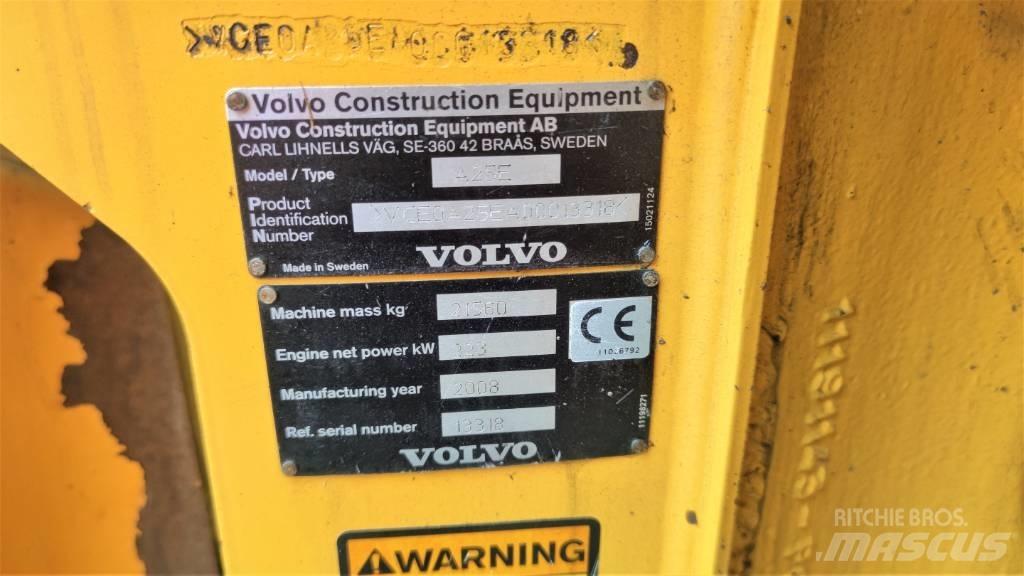 Volvo A 25 E Belden kirma kaya kamyonu