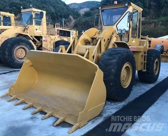 CAT 966 Tekerlekli yükleyiciler