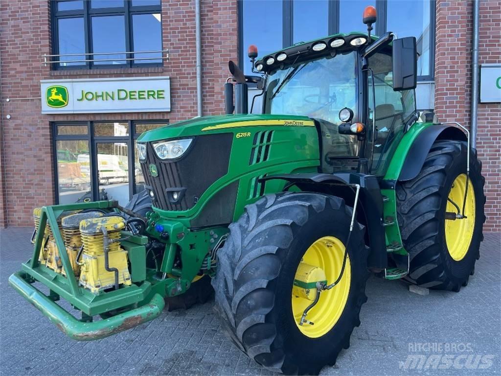 John Deere 6215R Traktörler