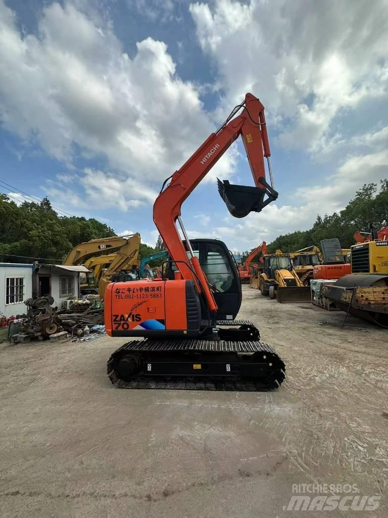 Hitachi ZX 70 Paletli ekskavatörler