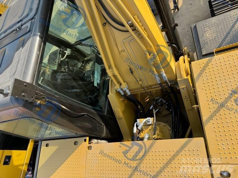 CAT 326D2 Paletli ekskavatörler