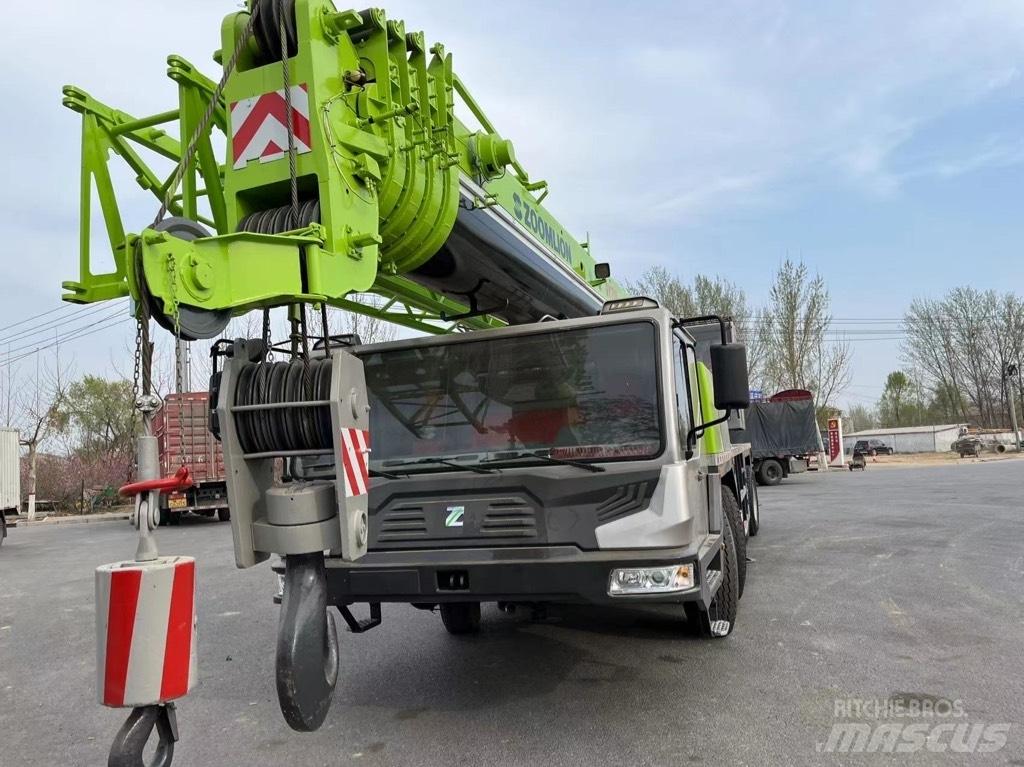 Zoomlion QY70V Yol-Arazi Tipi Vinçler (AT)