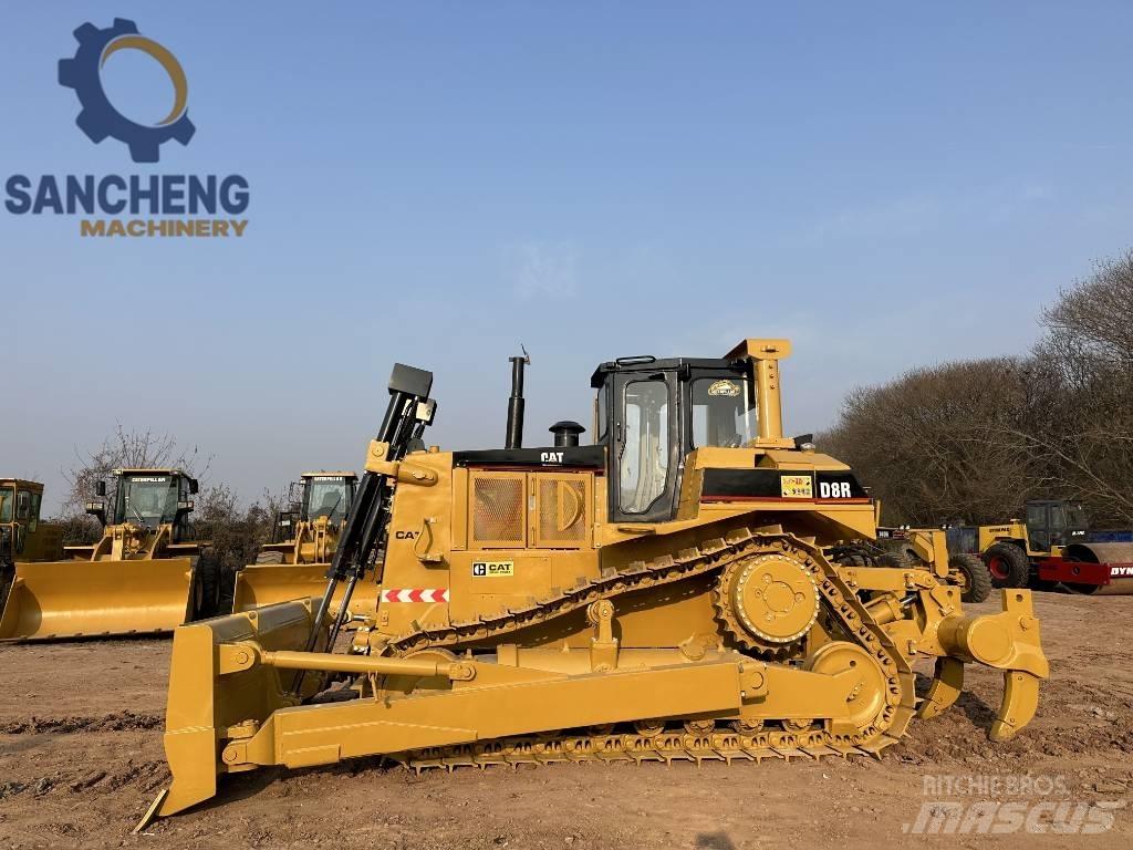 CAT D8R Paletli dozerler