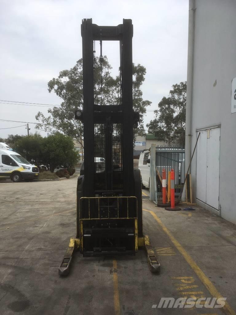 Hyster h10967 Reach truck - depo içi istif araçları