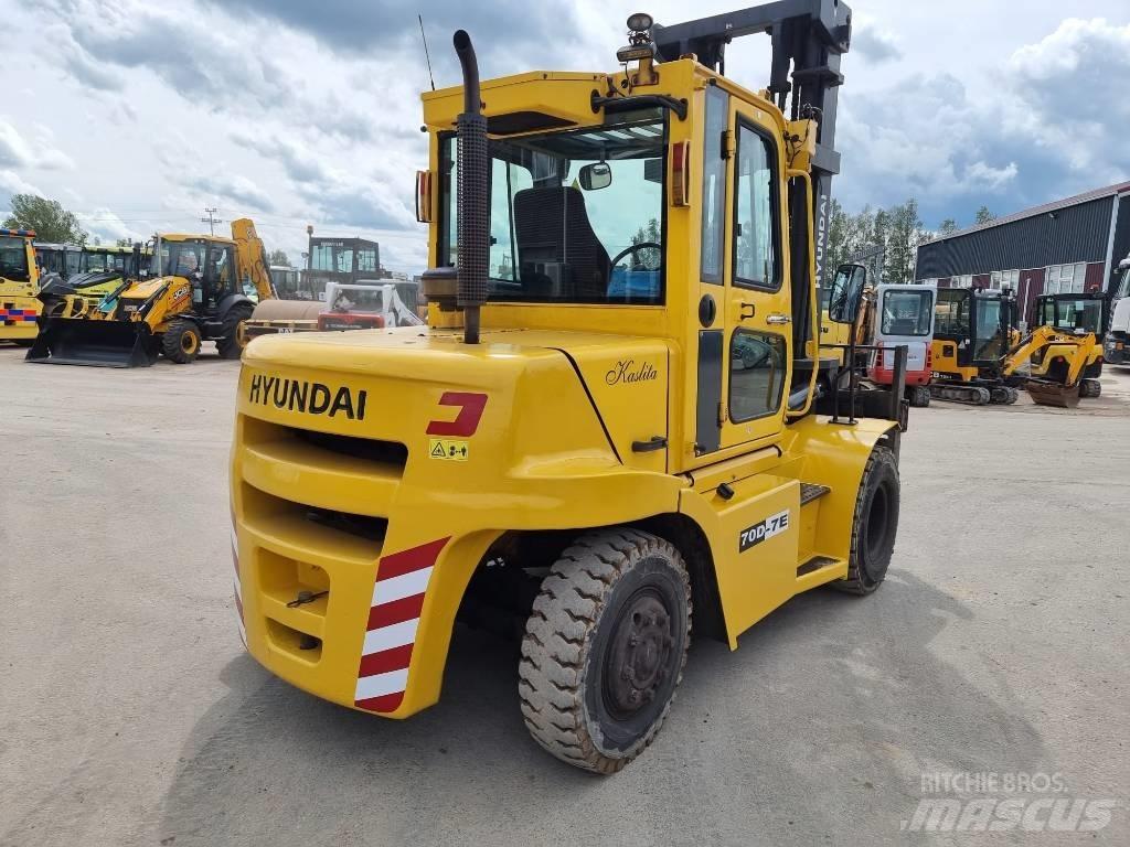 Hyundai 70 D-7 E Dizel forkliftler