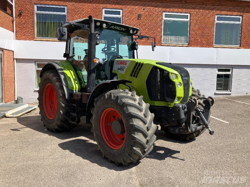CLAAS Arion 640 CIS+ Traktörler