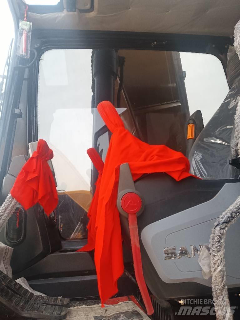 Sany SY 215 C Paletli ekskavatörler