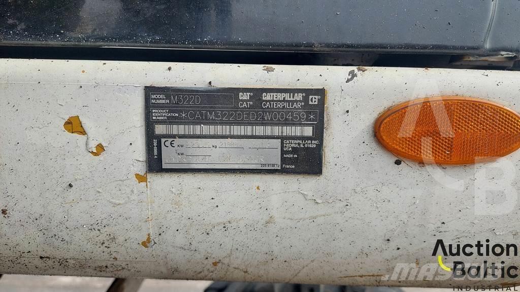 CAT M 322 D Lastik tekerli ekskavatörler